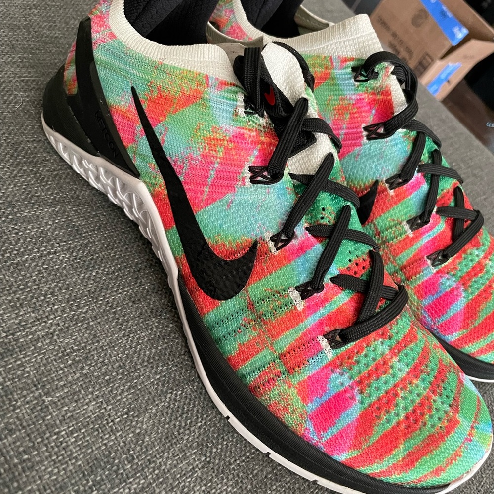 Nike Metcon Flyknit miami/wodapalooza edition. New with paper still in shoes.